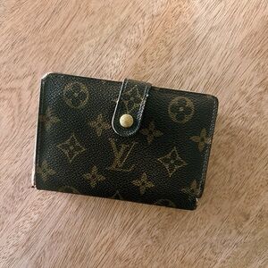 Louis Vuitton Monogram Vintage Trifold Wallet Authentic